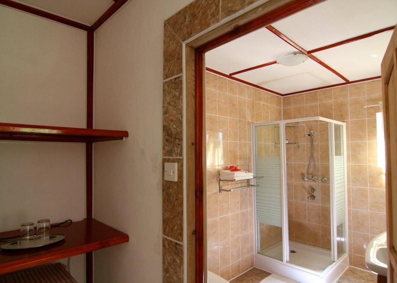 Rising Sun Guesthouse Ла-Диг Номер фото