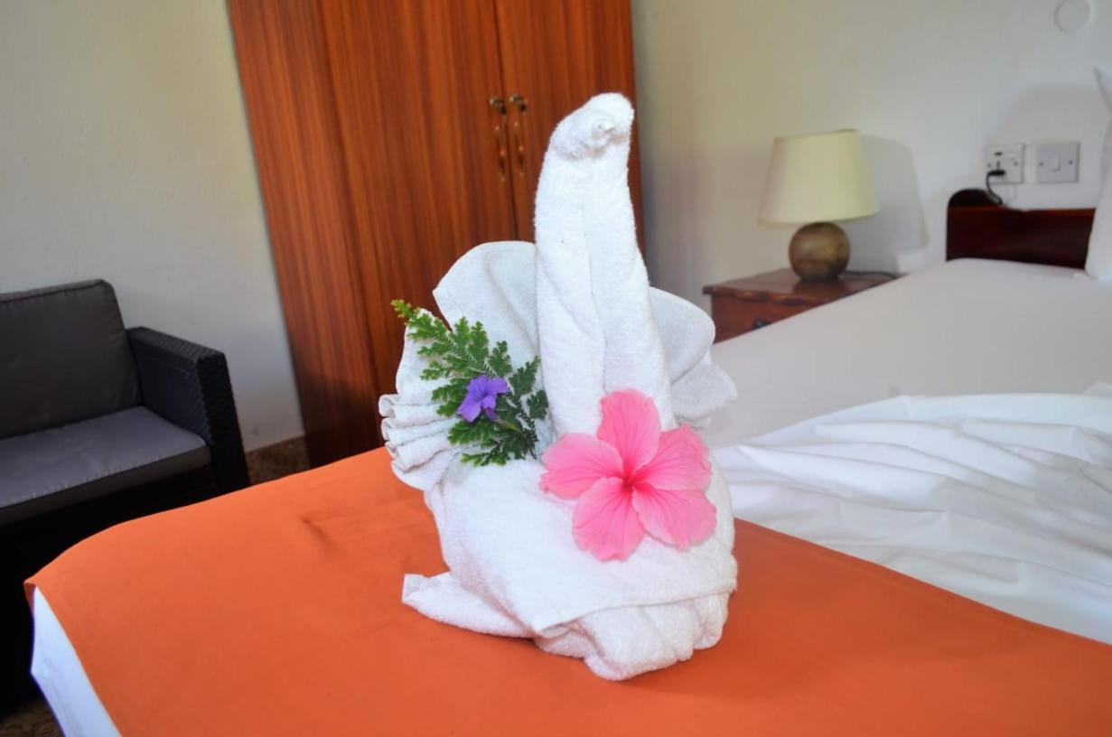 Rising Sun Guesthouse Ла-Диг Экстерьер фото