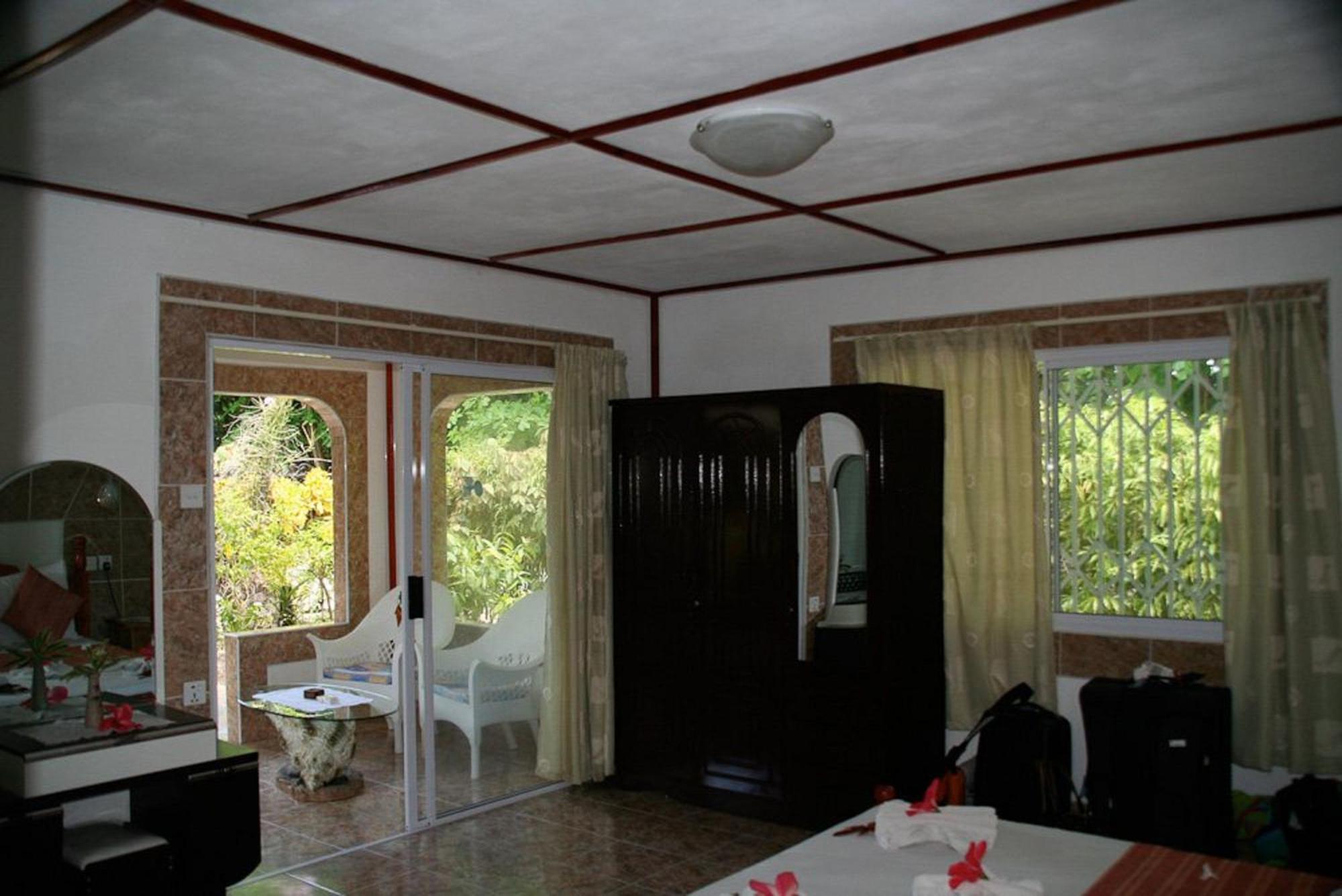 Rising Sun Guesthouse Ла-Диг Номер фото